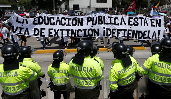Colombia Resiste al modelo neoliberal de neo privatización en el ...